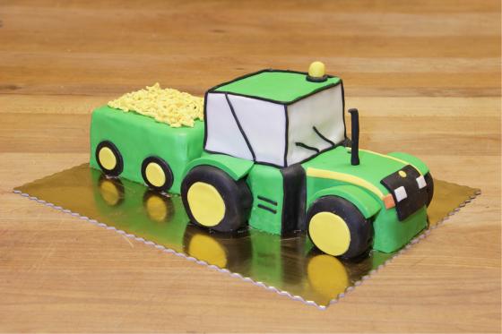 Marcipánová torta - Traktor John Deer