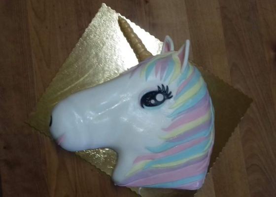 unicorn torta