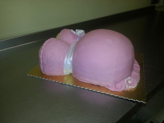 Terhesnő torta
